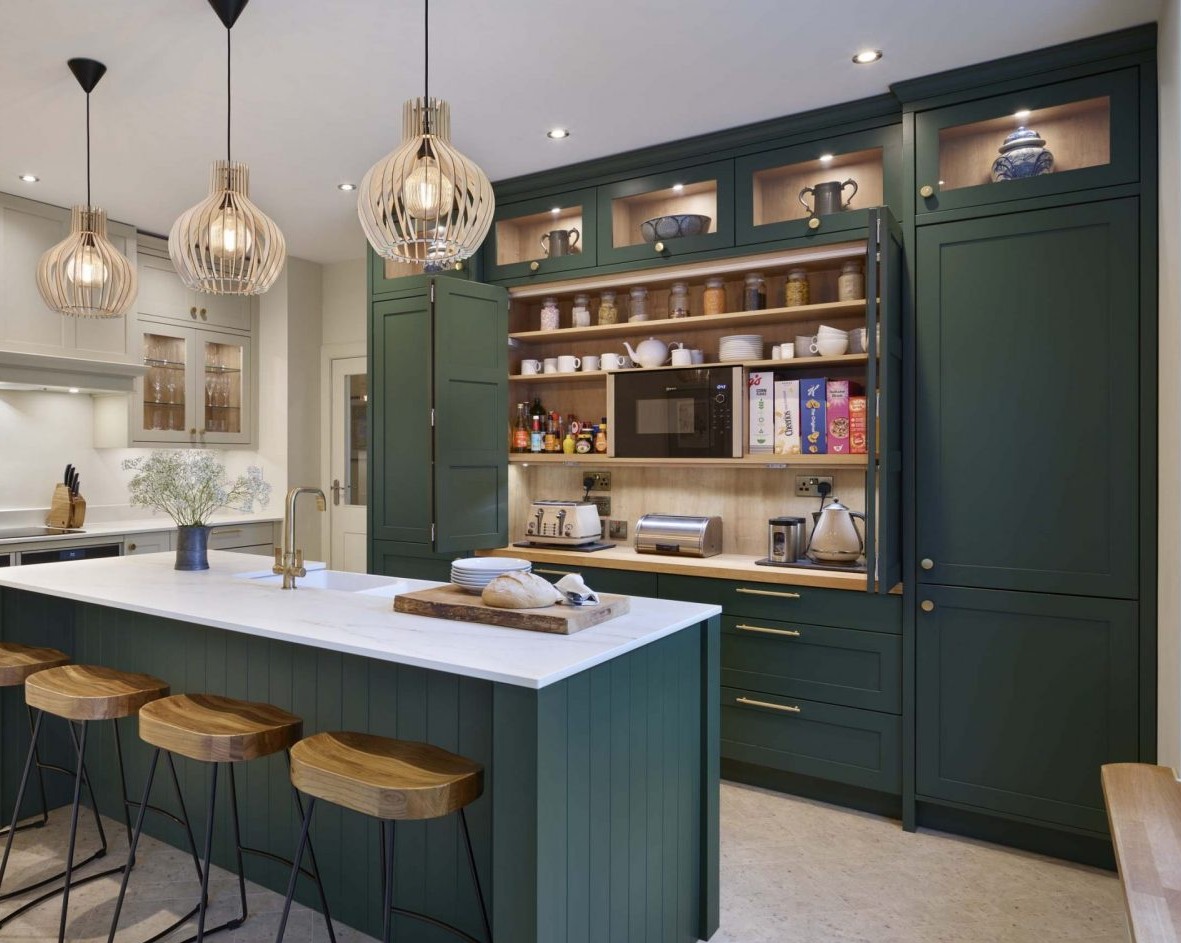 Dark-Green-Balham-Louise-Herriot-Kitchen-2-scaled-1.jpg
