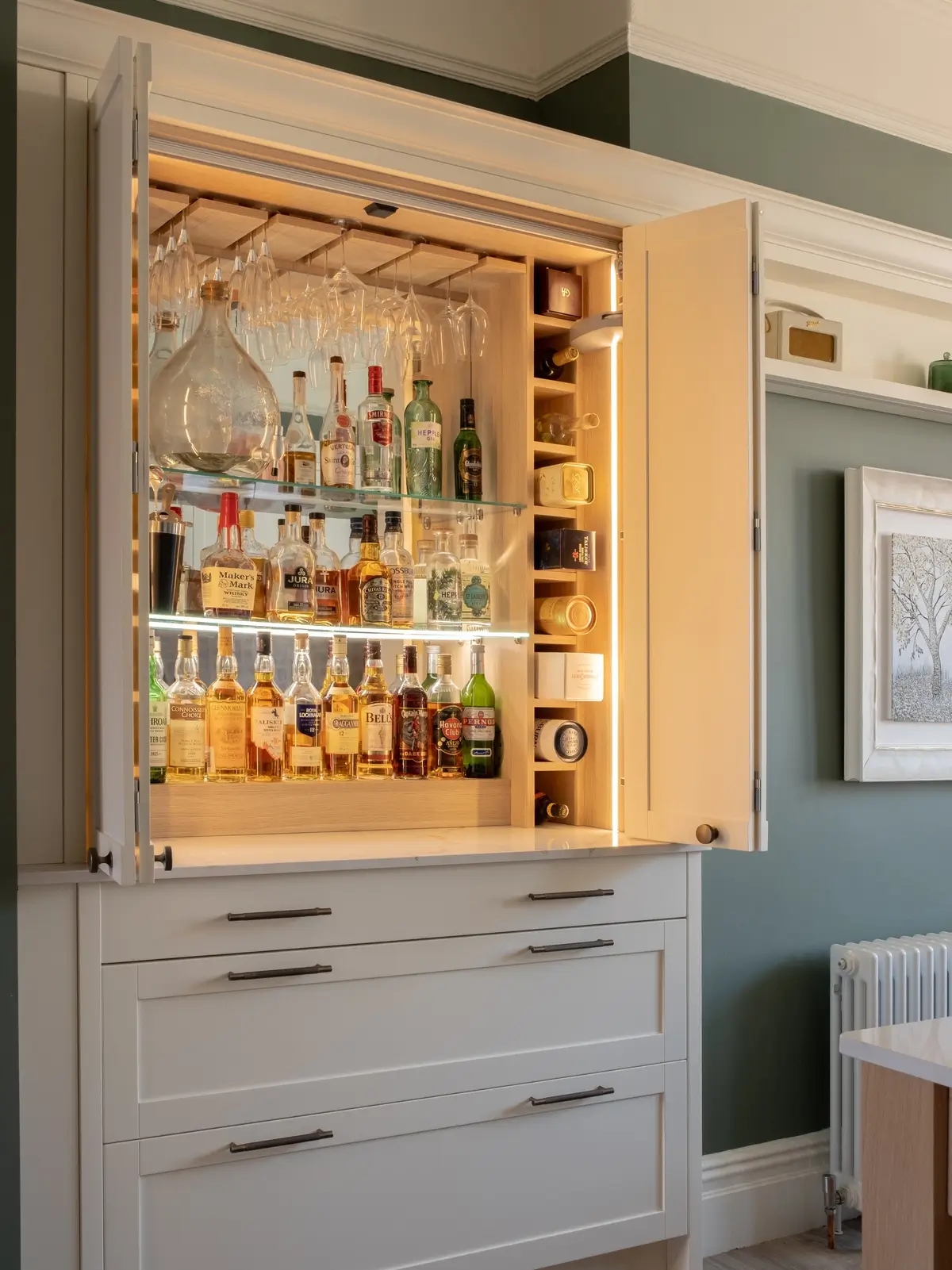 Pantry Bar